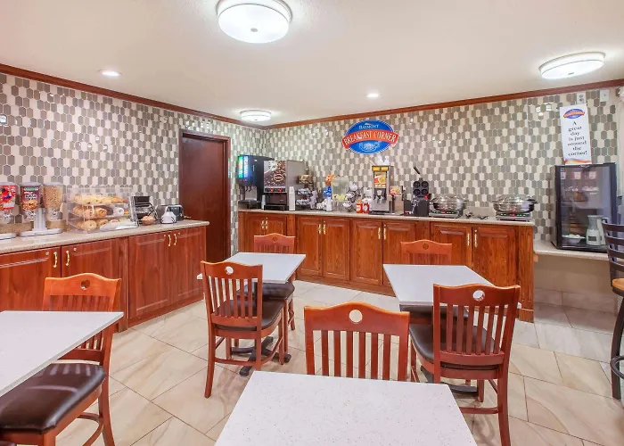 Baymont By Wyndham Grand Rapids Airport