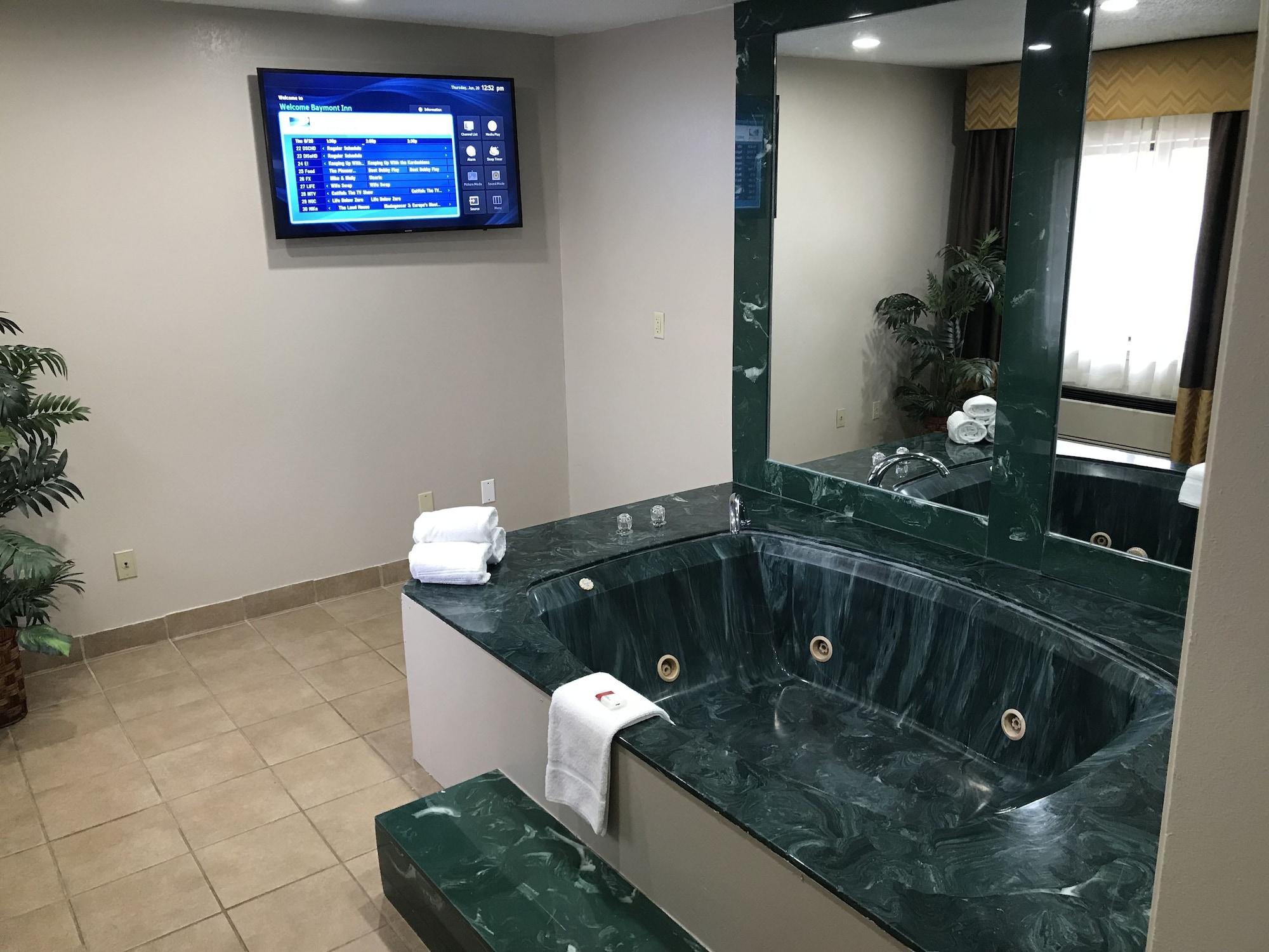 Baymont By Wyndham Grand Rapids Airport Hotel