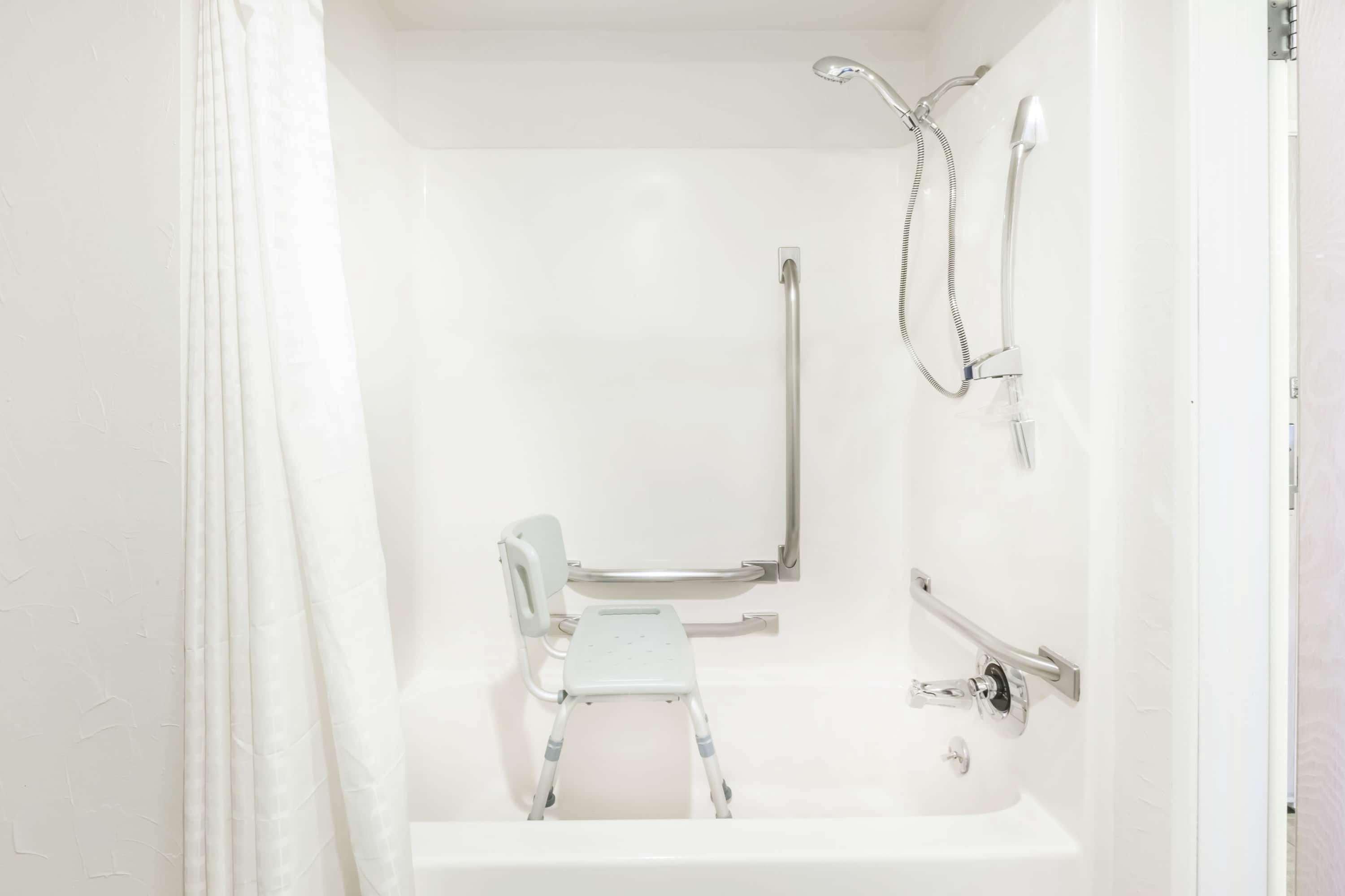 Hotel Baymont By Wyndham Grand Rapids Airport Cascade
