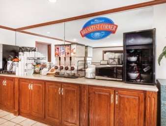 Baymont By Wyndham Grand Rapids Airport Hotel